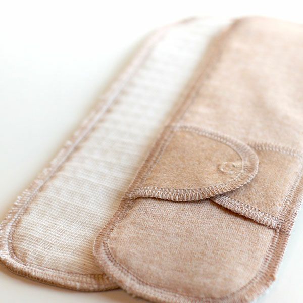 オーガニックコットン 布ナプキン羽根付小2枚セット ブラウン