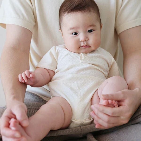 オーガニックコットン ベビー アイレット柄ボディースーツ（半袖） ナチュラル 70