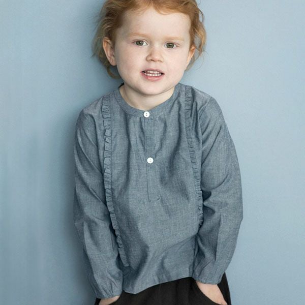 【SALE／50%OFF】オーガニックコットン ガールズ シャンブレーフリル付きシャツ(長袖)