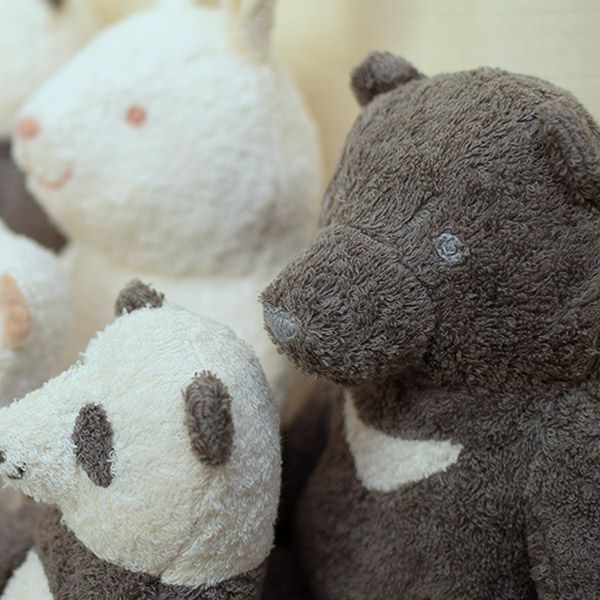 オーガニックコットン 草木染めツキノワグマのぬいぐるみ L