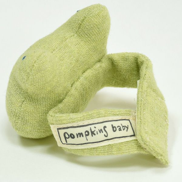 オーガニックコットン かえる リストガラガラ