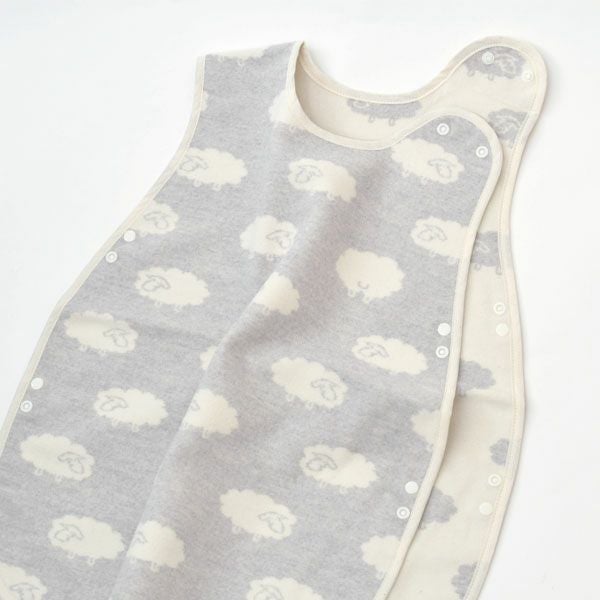 オーガニックコットン ベビー ふわふわひつじ柄リバーシブルスリーパー