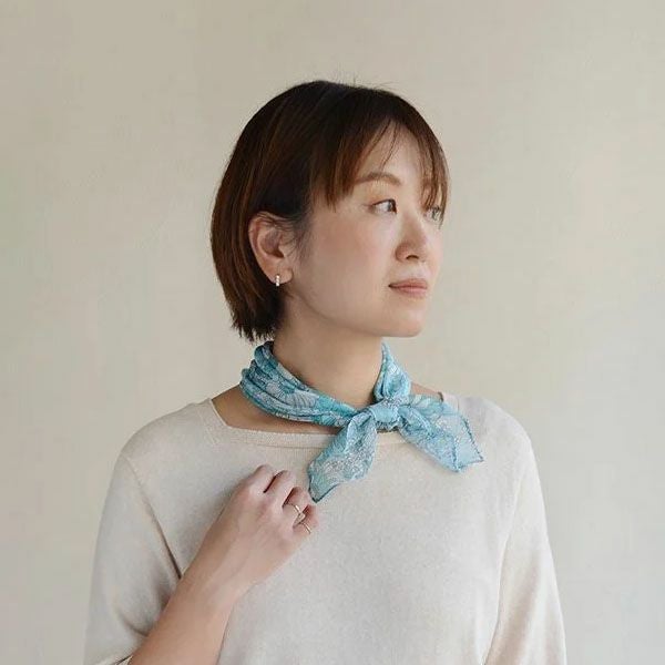 オーガニックコットン アルティメイトピマ ハンカチーフ Drawingエレガントフラワー