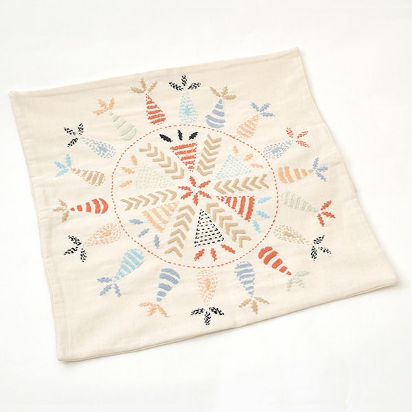 オーガニックコットン ツイル手刺繍クッションカバー