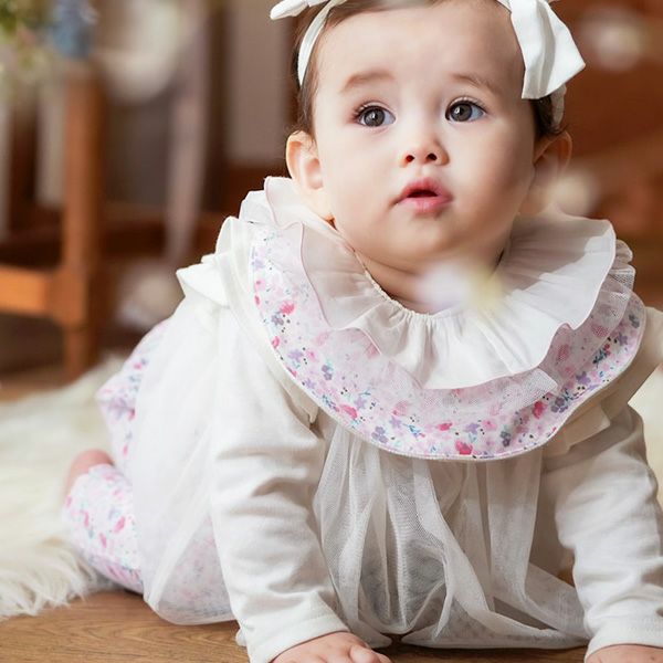 オーガニックコットン フリルスタイ 妖精と花たち | オーガニック