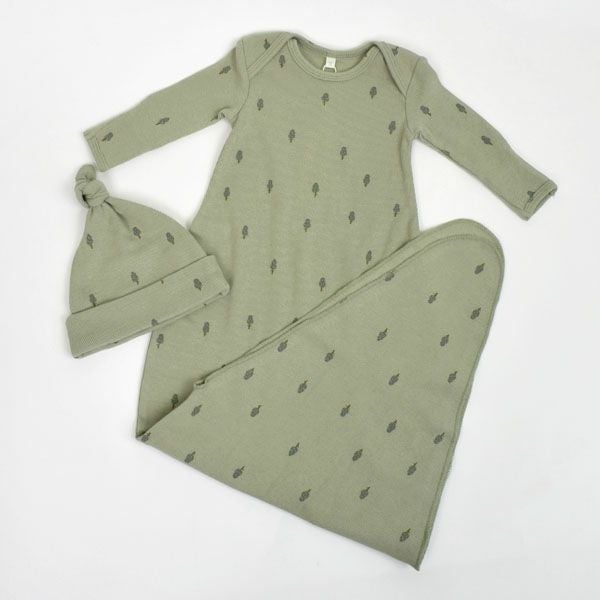 オーガニックコットン ベビー結びガウン＆帽子