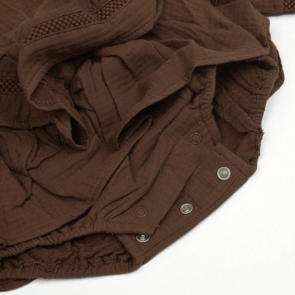 オーガニックコットン ベビー ガーゼペプラム付きロンパース(長袖)