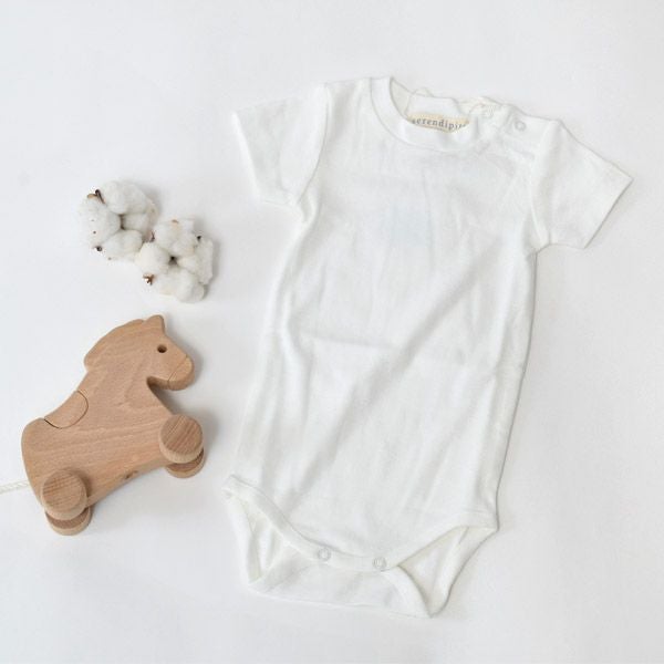 オーガニックコットン ベビーフライスボディスーツ（半袖）