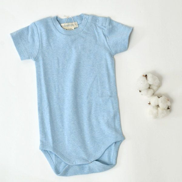 オーガニックコットン ベビーフライスボディスーツ（半袖）