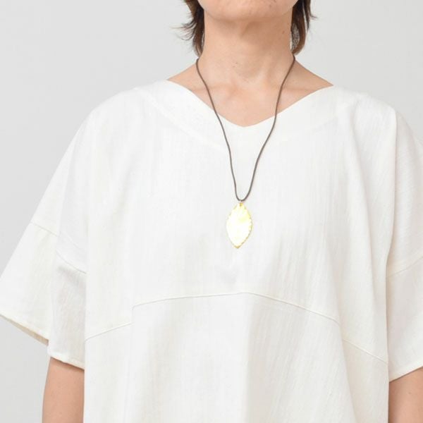 オーガニックコットン Vネックボックスプルオーバー