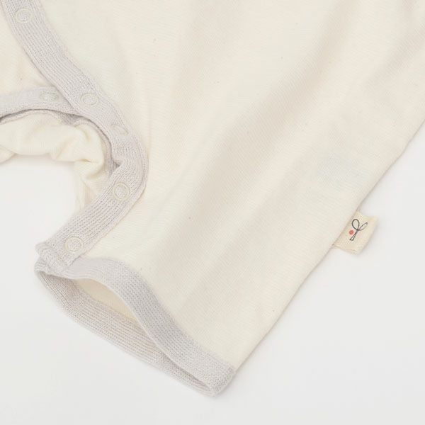 オーガニックコットン ニットトリミング半袖ロンパース