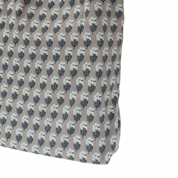 オーガニックコットン Ｖ＆Ａ トートバッグ