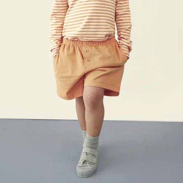 オーガニックコットン ボタン付きショートパンツ