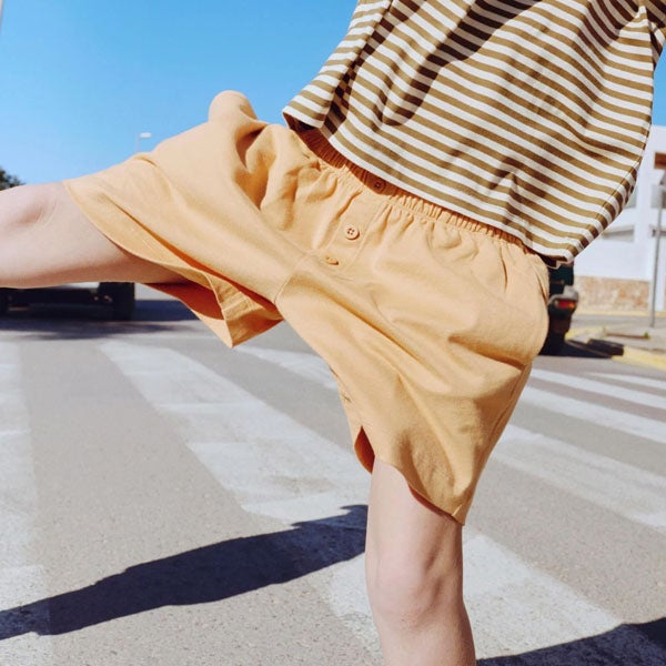 オーガニックコットン ボタン付きショートパンツ