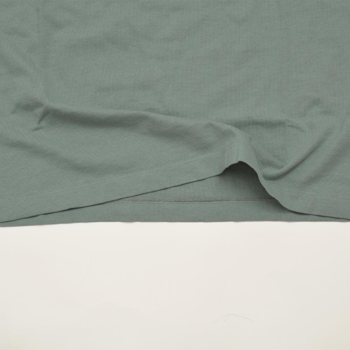 オーガニックコットン メンズ・ロングスリーブ・ミッドウェイト・'95 オーバル・ロゴ・ポケット・Tシャツ